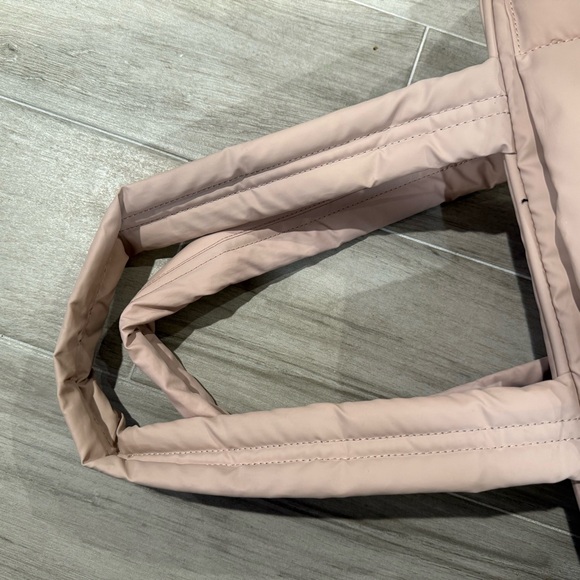 Stylish Pink Luka Duffel CalPak Women's Bag - Picture 11 of 11